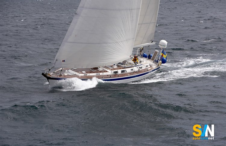 Hallberg Rassy 62, in navigazione di bolina