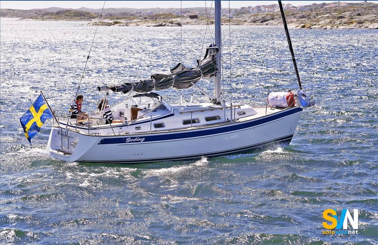Hallberg Rassy 342, a motore