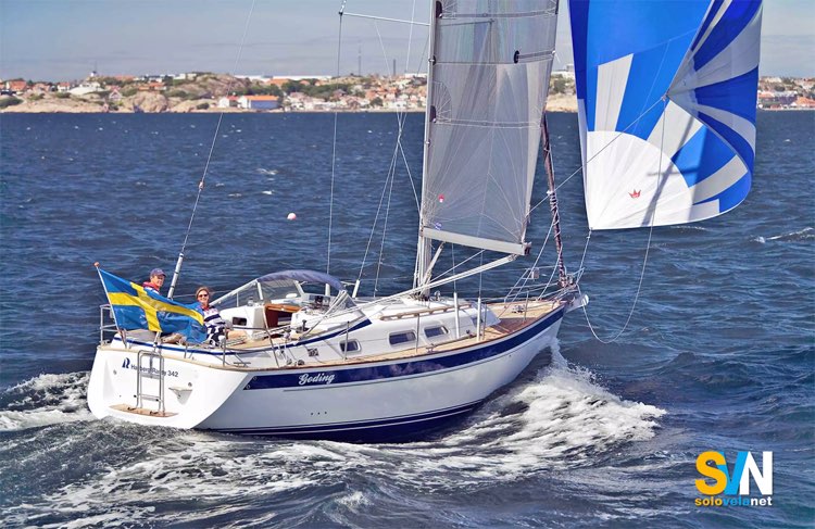 Hallberg Rassy 342, vista di poppa