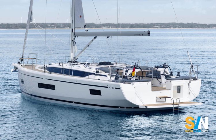 Bavaria C46, la plancetta aperta