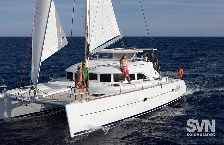 Lagoon 380 S2