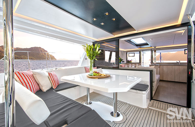 Leopard 45, il pozzetto