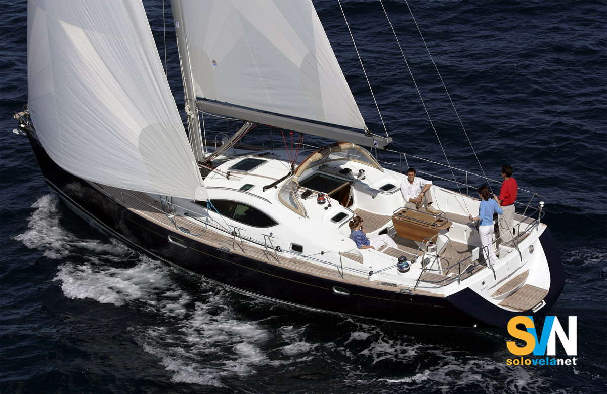 Il Sun Odyssey 49 DS in navigazione