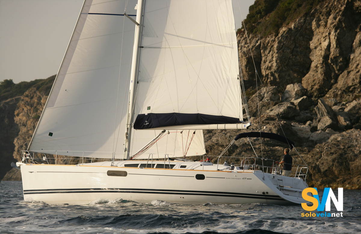 Il Sun Odyssey 49i in navigazione
