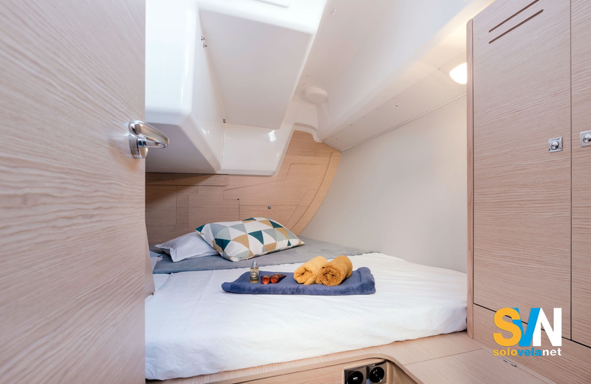 La cabina di poppa del Dufour 32