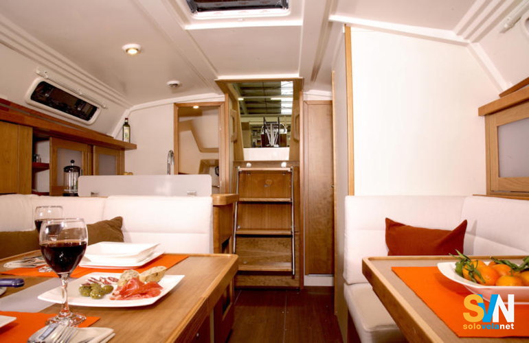 La dinette vista da prua