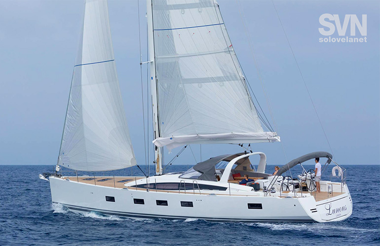 Jeanneau 64, in navigazione