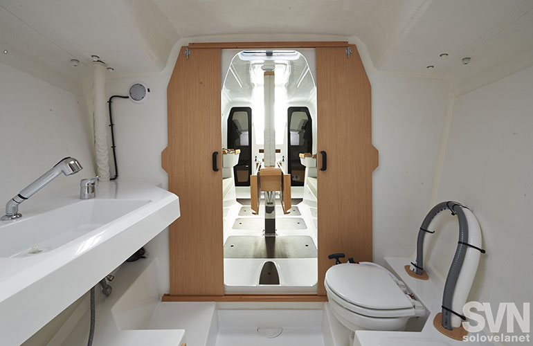 Sun Fast 3600, il bagno a prua