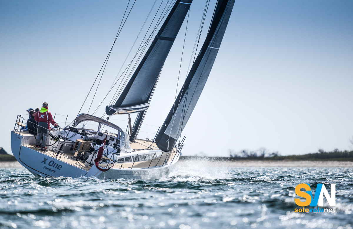 L'X4 (6) in navigazione