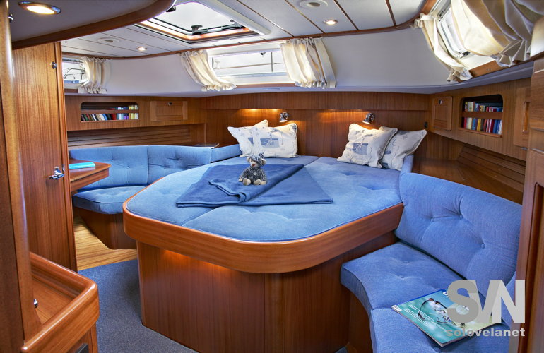 Hallberg Rassy 48 MkI,la cabina armatoriale