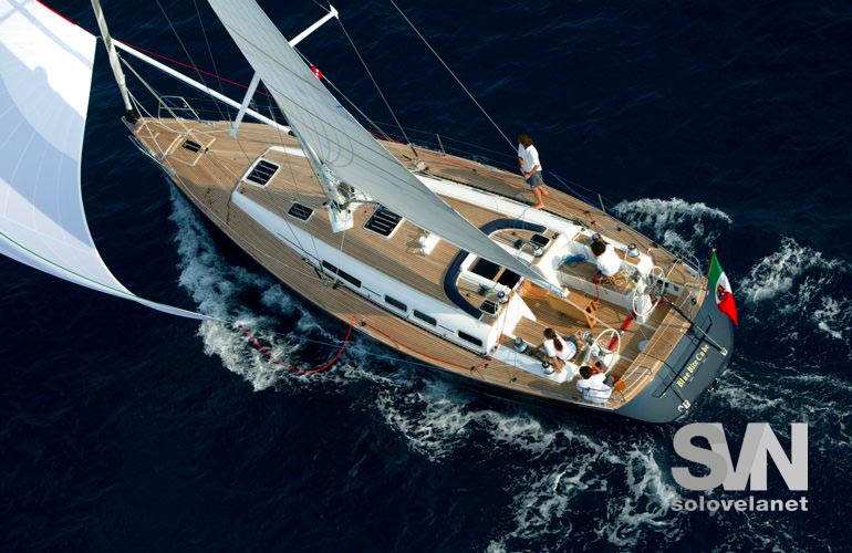 Grand Soleil 50 JV, visto dall'alto