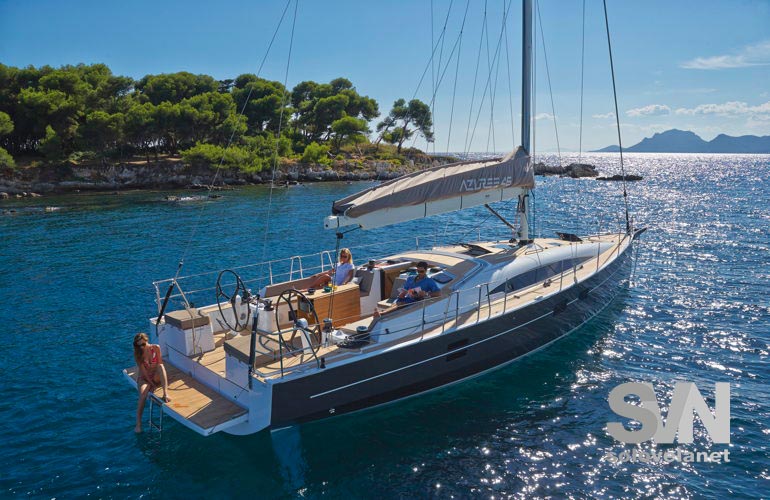 Azuree 46, alla fonda