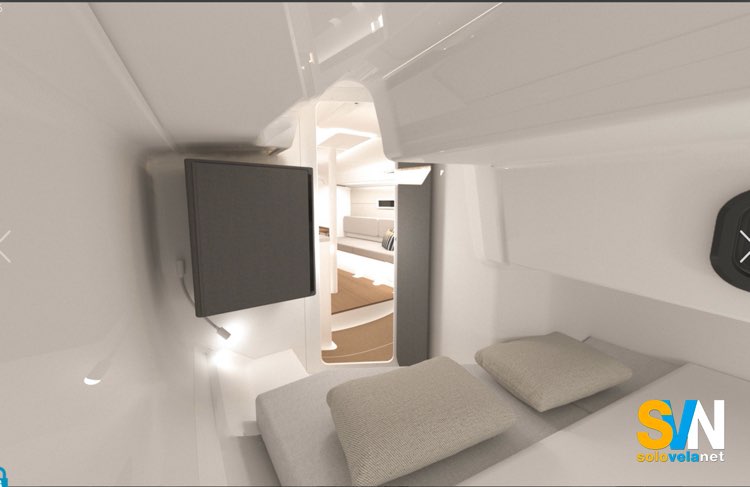 First 30, la cabina di prua