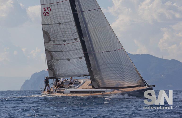 Grand Soleil 50, di bolina
