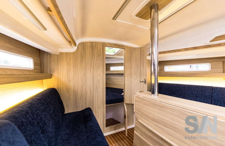 Antilia 30, dinette
