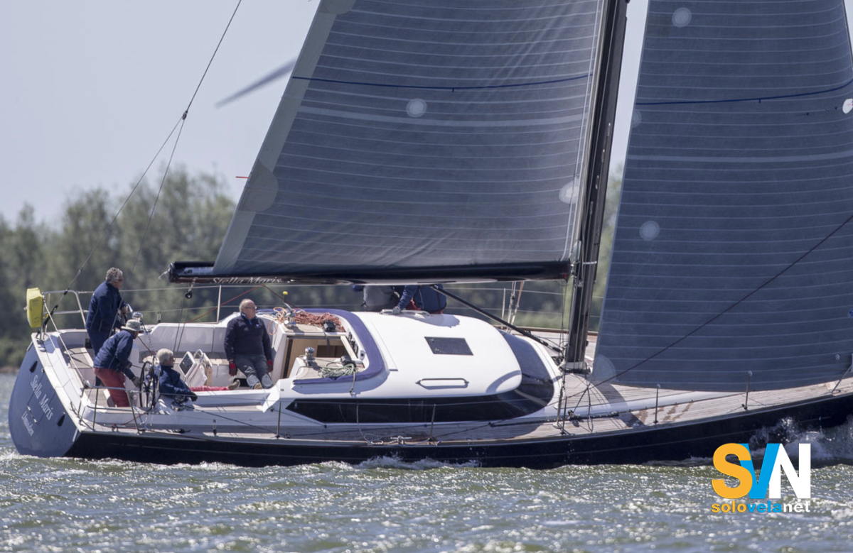 Il Contest 42 CS in navigazione