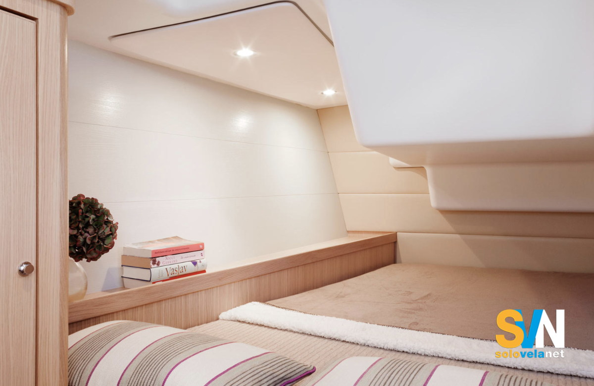 La cabina di poppa del Contest 42 CS