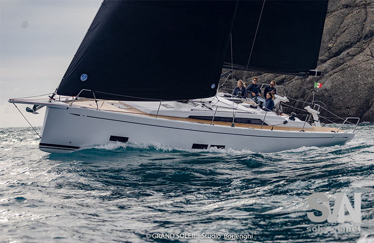 Grand Soleil 44, di bolina