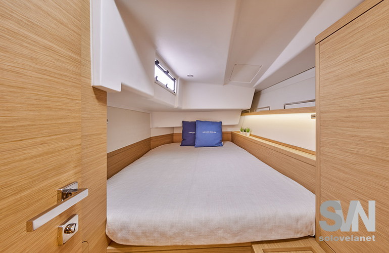 Grand Soleil 44, cabina di prua