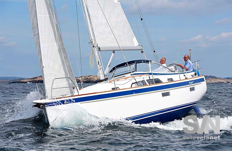 Hallberg Rassy 340 - di bolina