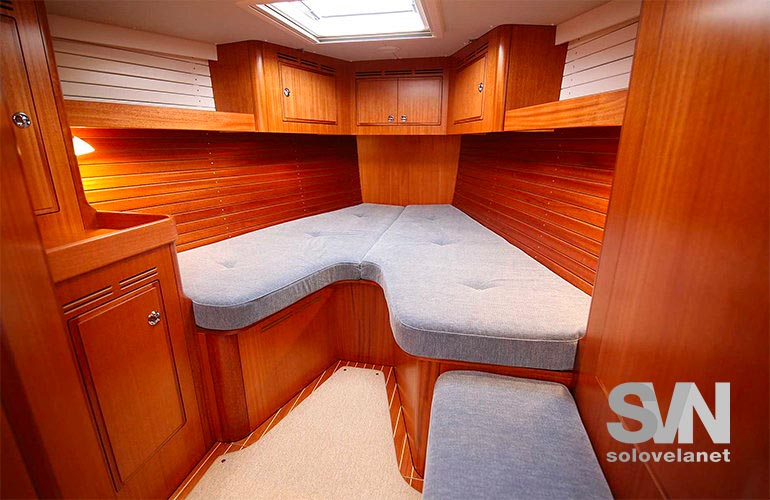 Hallberg Rassy 44 - cabina di prua