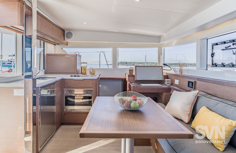 Lagoon 40