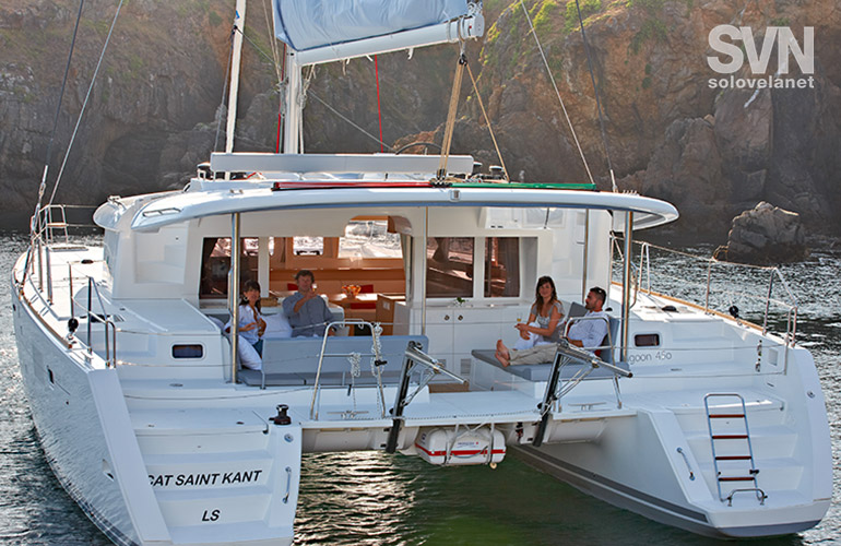 Lagoon 450 F
