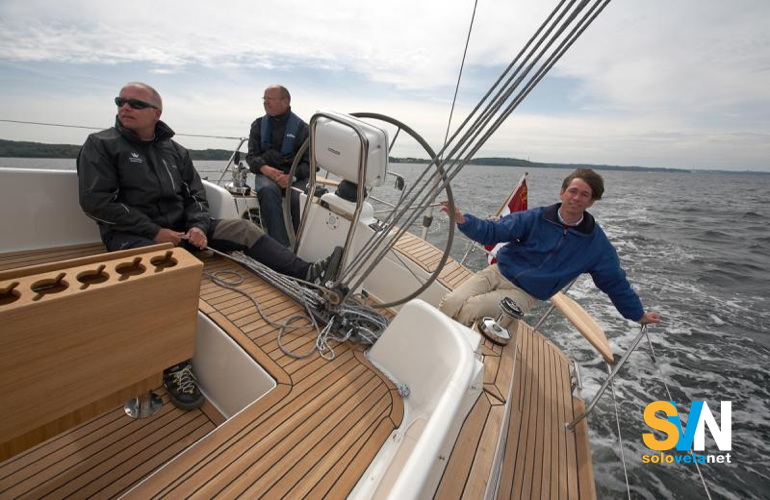 Il pozzetto del Nordship 380 DS in navigazione