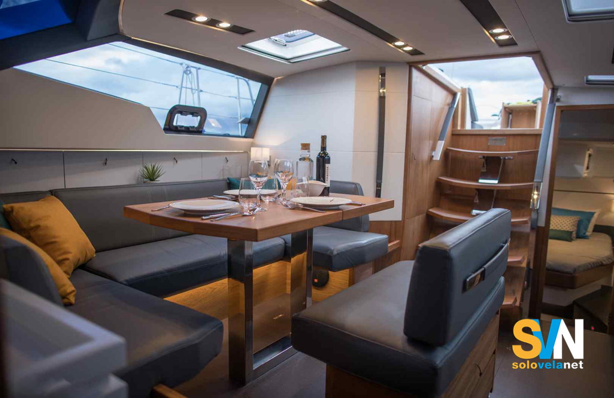 La divaneria del Pilot Saloon 42 