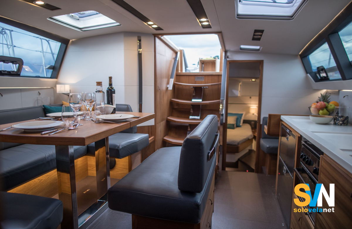 La dinette del Pilot Saloon 42 