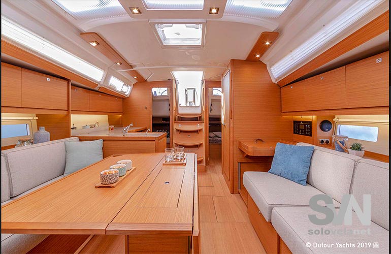 Dufour 390 GL - la dinette