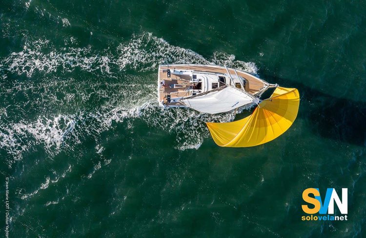 Dufour 37 sotto genneker