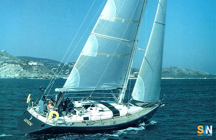 Il Genesi 43 in navigazione