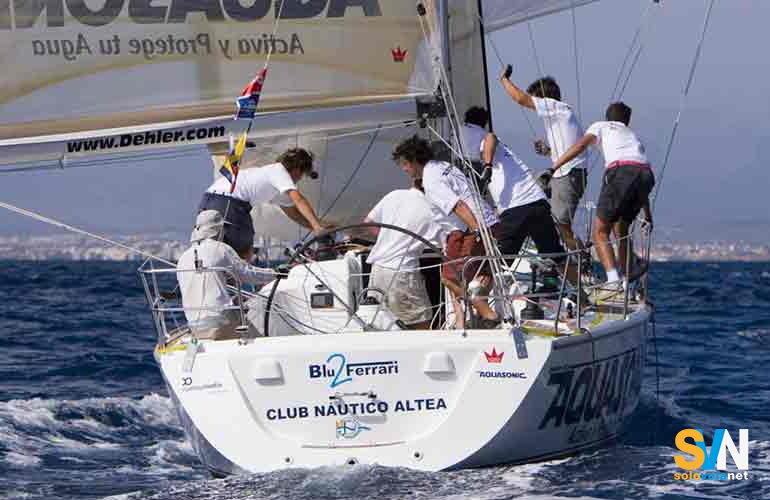 Dehler 36 SQ, di poppa