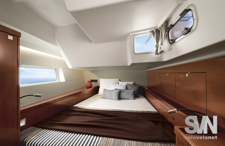 Oceanis 55