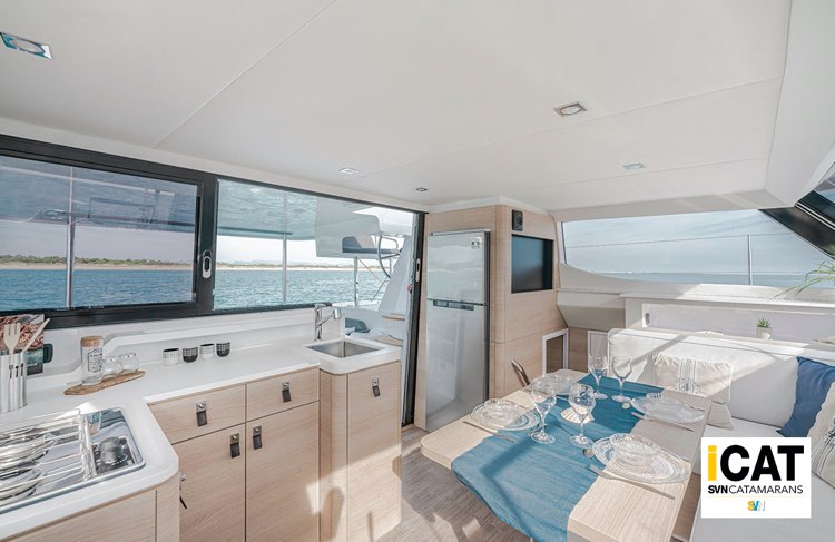 Aventura 37, la dinette