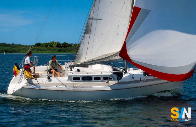 L’Etap 30i in navigazione. Progettato da Philippe Harlé e prodotto dal cantiere belga Etap Yachting dal 1996 al 2004