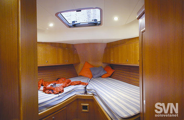 Franchini 47L, la cabina di prua