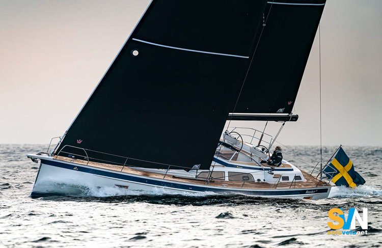 Hallberg Rassy 50