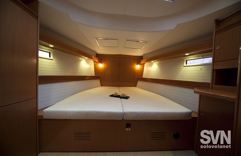 Bavaria 45 Cruiser, la cabina di prua nella versione 3 cabine