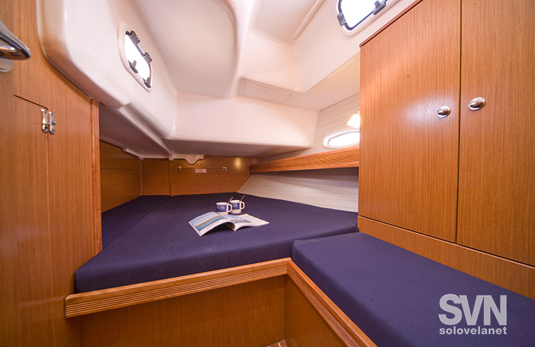 Bavaria 47 Cruiser, una delle due cabine gemelle di poppa