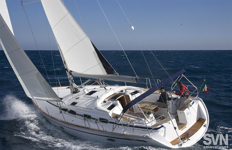 Bavaria 47 Cruiser, di poppa