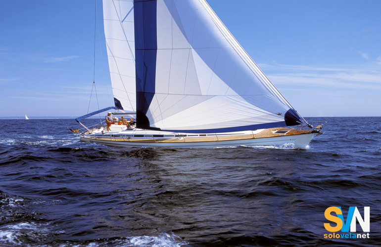 Bavaria 44 Cruiser in navigazione