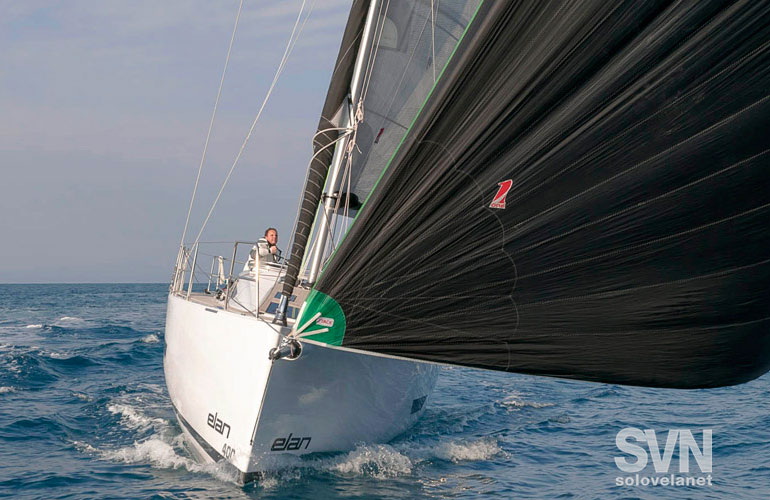 Elan E5 di prua