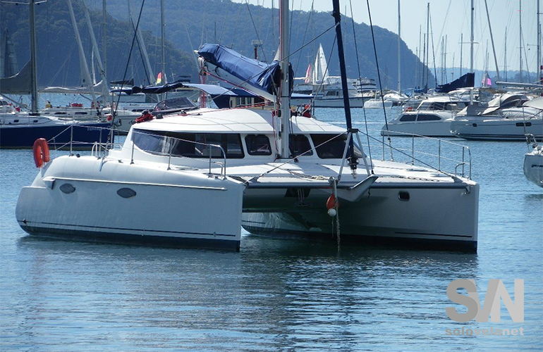 Lavezzi 40, in porto