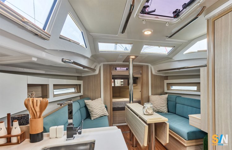 La dinette del Maxus 35