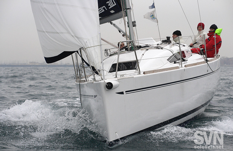 Elan 310 di prua