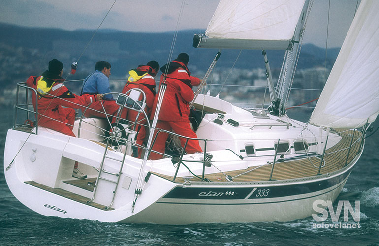 Elan 333 in navigazione