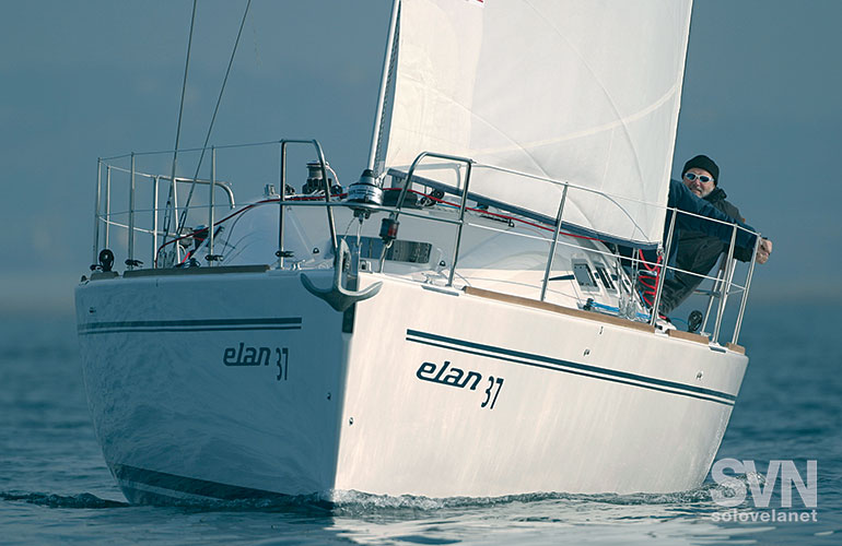 Elan 37 di prua