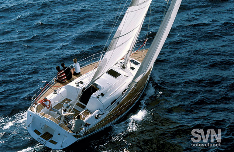 Elan 340, in navigazione